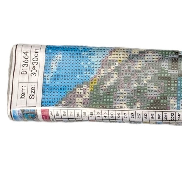 Mountain Lake Diamond Painting Kit 30x30cm Full Drill DIY Art - Picture 4 of 11